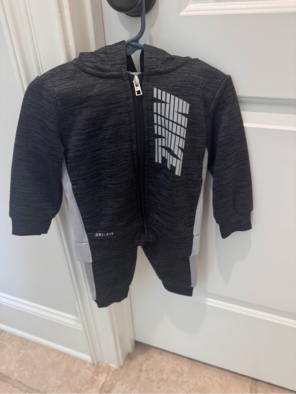 Kids 2 piece Nike Dri Fit Jog Set. Size 18M.